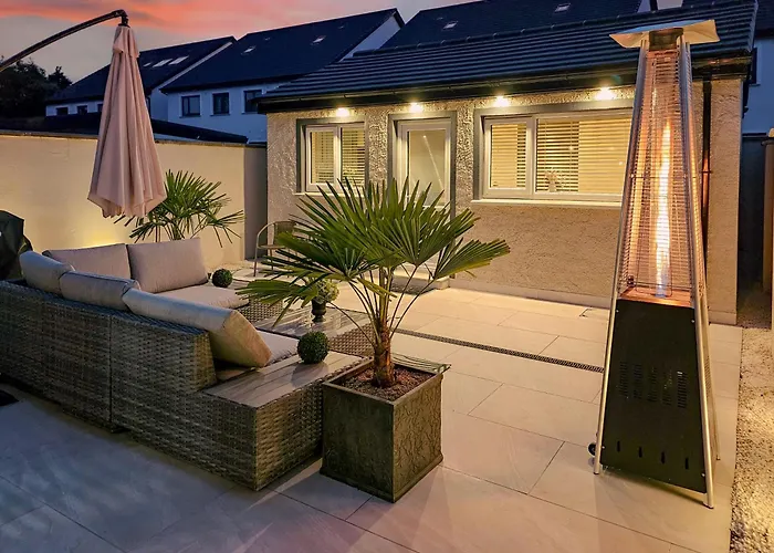 Alex Court * Leixlip